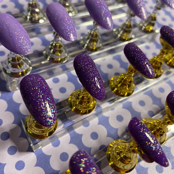 Press on Nails - Picture 3 of 3